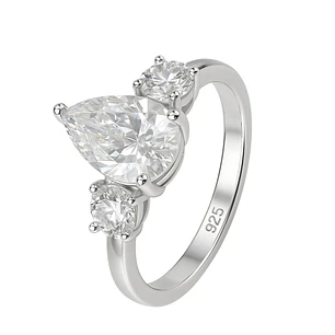 Anillo de Plata Esterlina 925 Gota Grande con Circonita