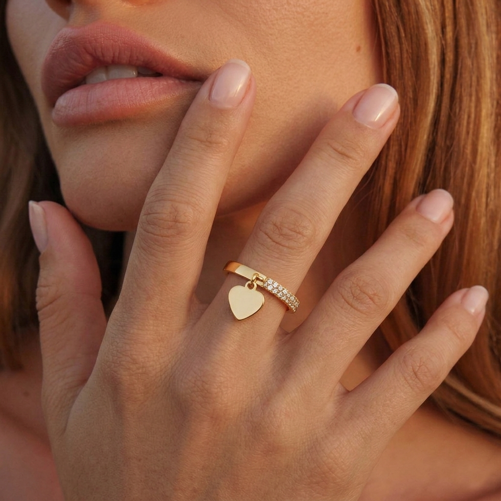 Anillo de Oro 18kt Doble Cintillo Circonita Corazón 4