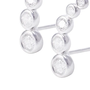 Aros de Plata Esterlina Cinco Círculos con Circonita