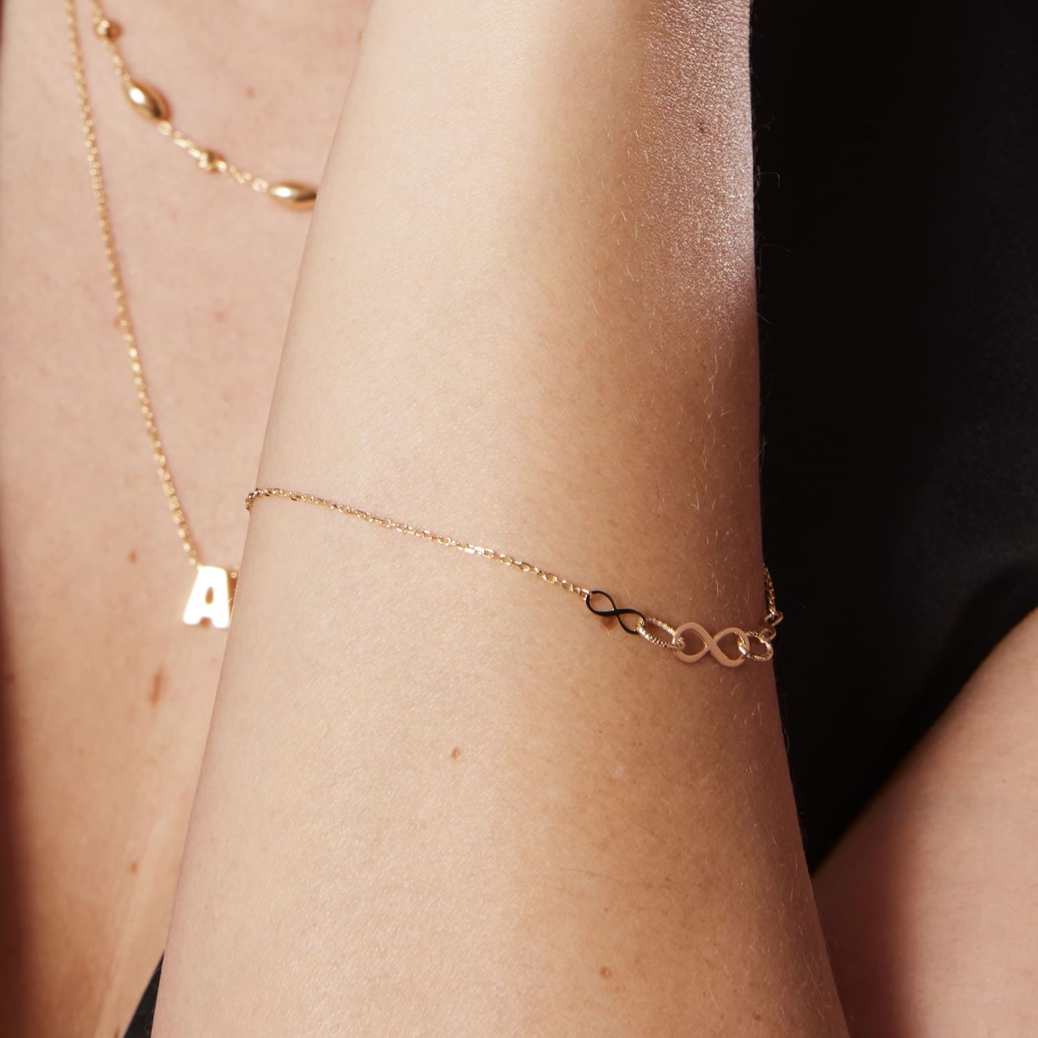 Pulsera de Oro 18kt Infinito Eslabon 4006 4