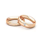 Par Argollas Matrimonio de Oro Miel 18kt Cuore 4,5mm Diamante 3Pts - Miniatura 2