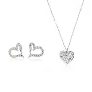 Conjunto Corazones en Rosa