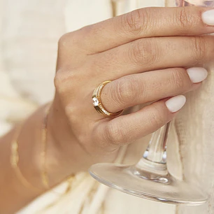 Anillo Compromiso de Oro de 18kt Solitario cuadrado