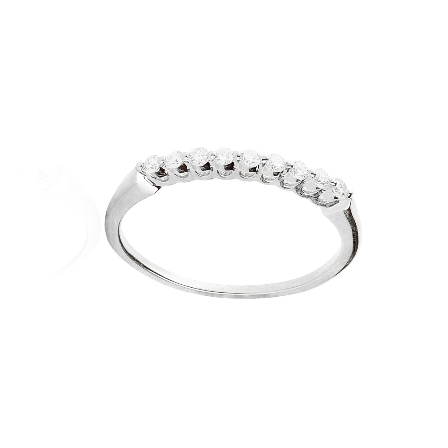 Anillo Oro Blanco 18kt Medio Cintillo con Diamantes de 15Pts 3
