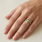 Anillo Oro Miel 18kt Ondas con Circonitas Esmeraldina - Miniatura 4