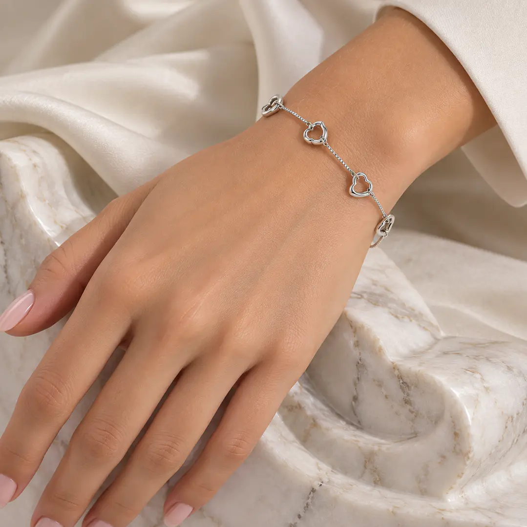 Pulsera de Plata Esterlina 925 Cuatro Argollas Corazón 4