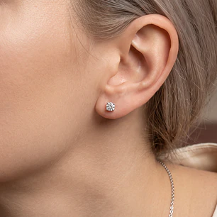 Aros de Plata Esterlina 925 Punto Circón 4 Grifas 7MM