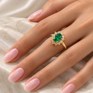Anillo Compromiso Oro Amarillo 18kt Radiante Diamantes 20 Puntos Esmeralda Central 75 Puntos