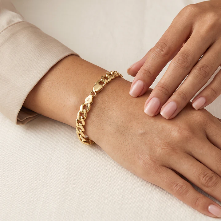 Pulsera de Oro Amarillo 18kt Groumet Ligera 4