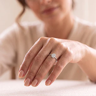 Anillo de Plata Esterlina 925 Sello Oval Circon
