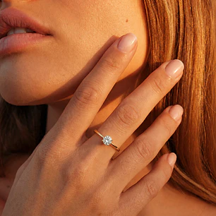 Anillo Oro Amarillo 18kt Solitario Circonita 5MM