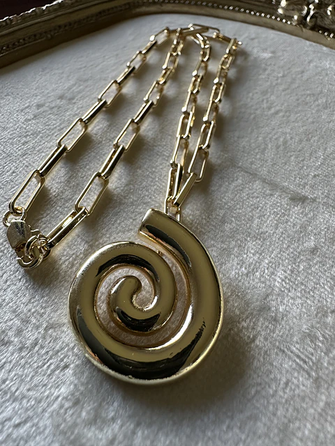 Collar Caracola Bor