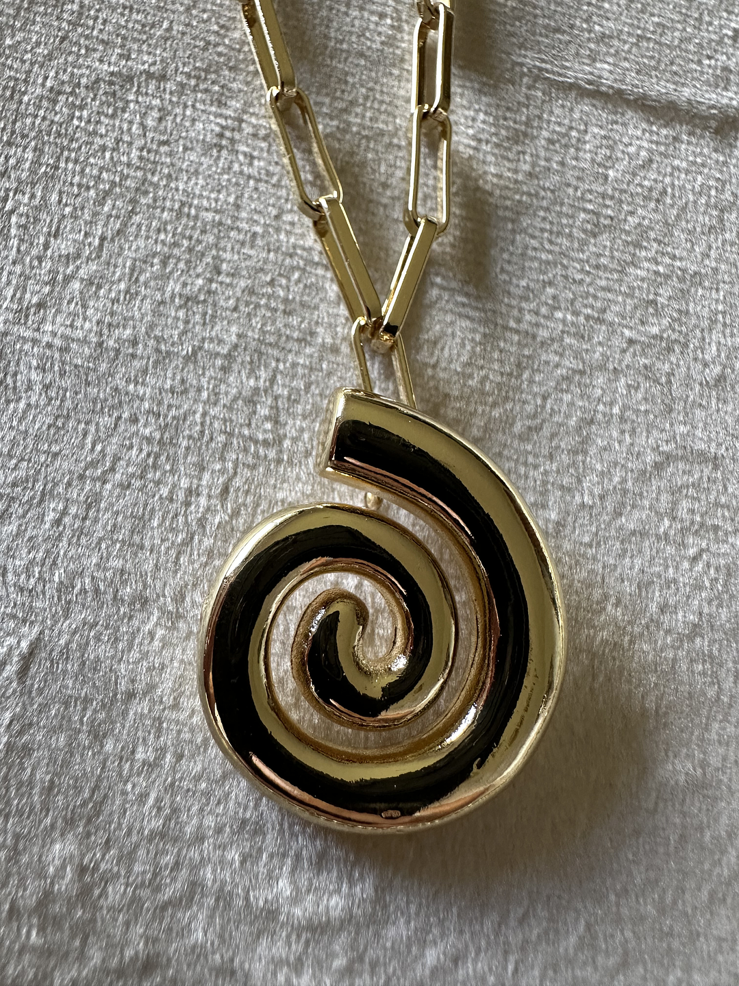 Collar Caracola Bor 3