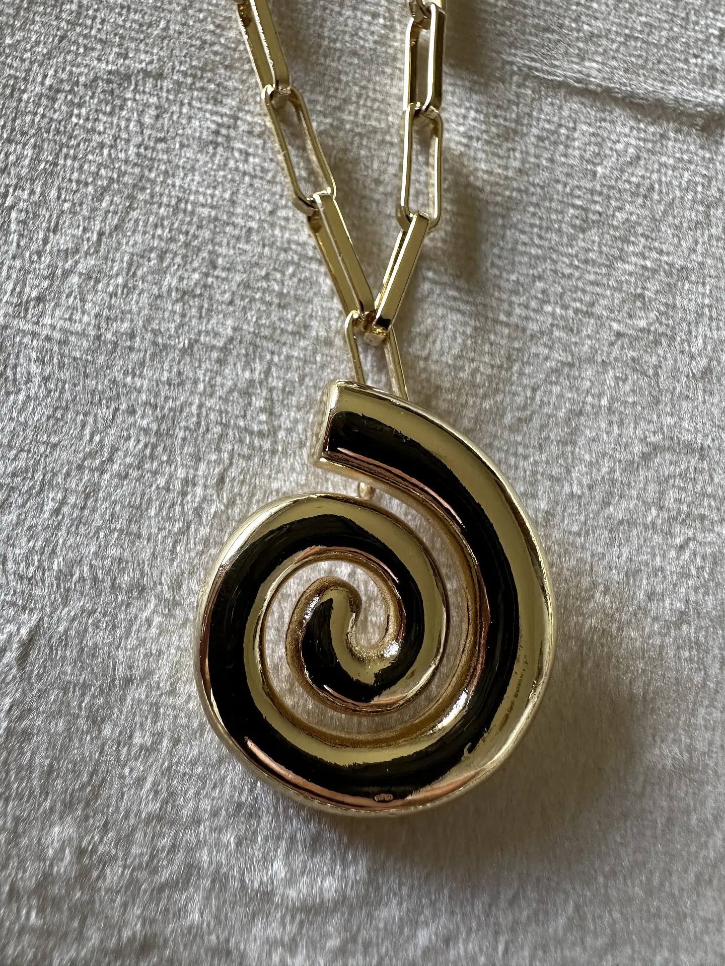 Collar Caracola Bor 3