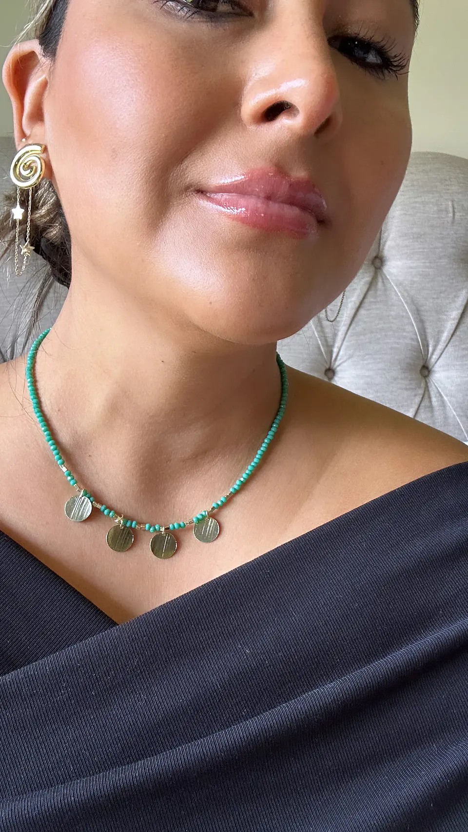 Collar Holly 1
