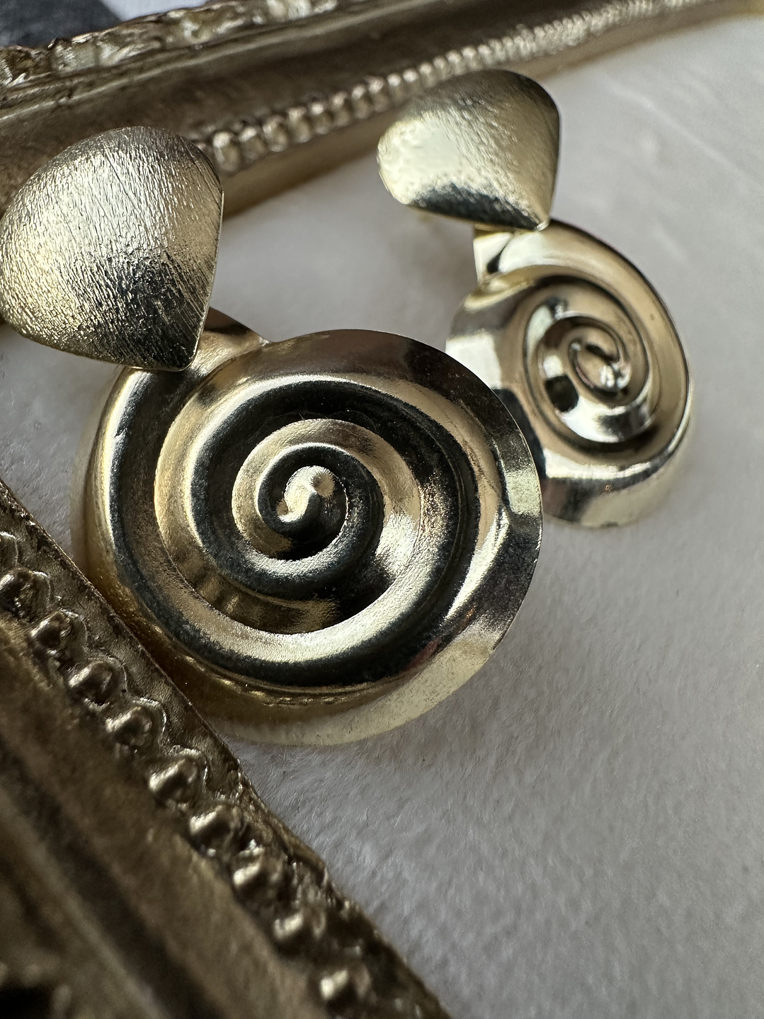 Aros caracola colgantes  1