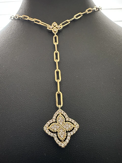 Collar trébol 
