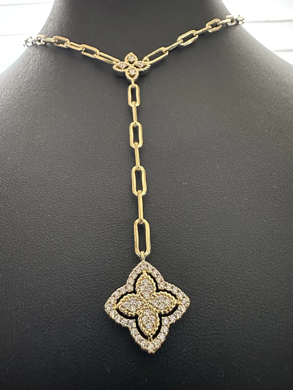 Collar trébol  1