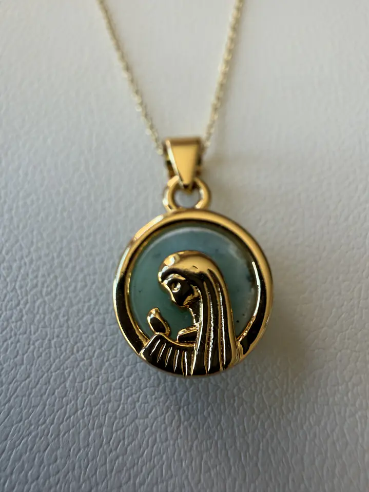 Collar Virgen 2