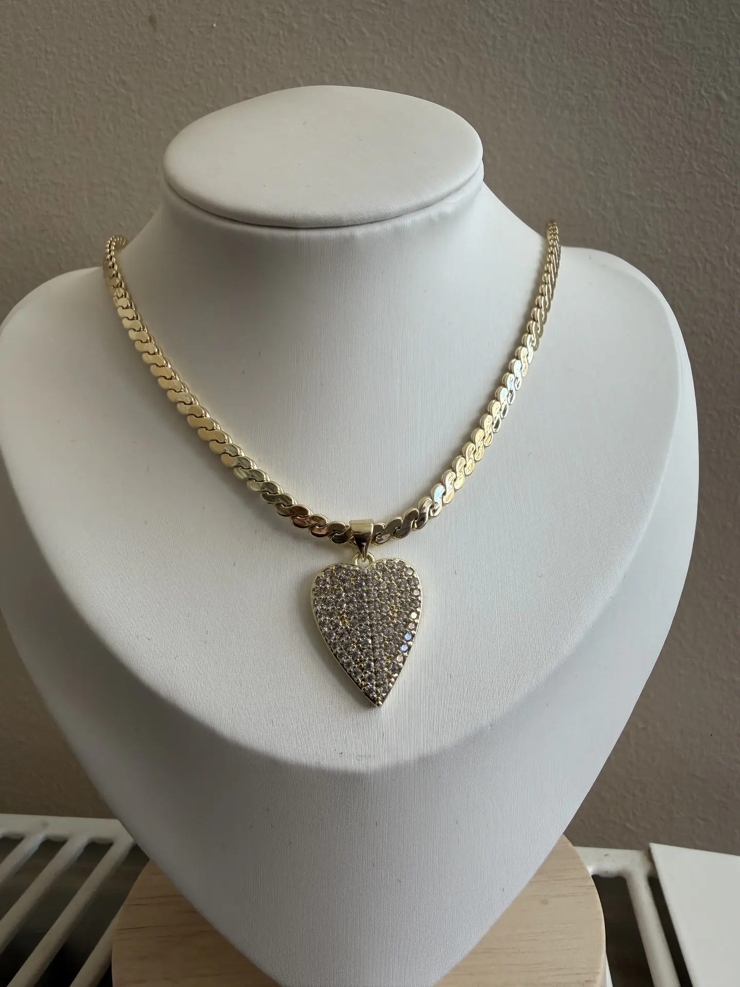 Collar Simona Love  1