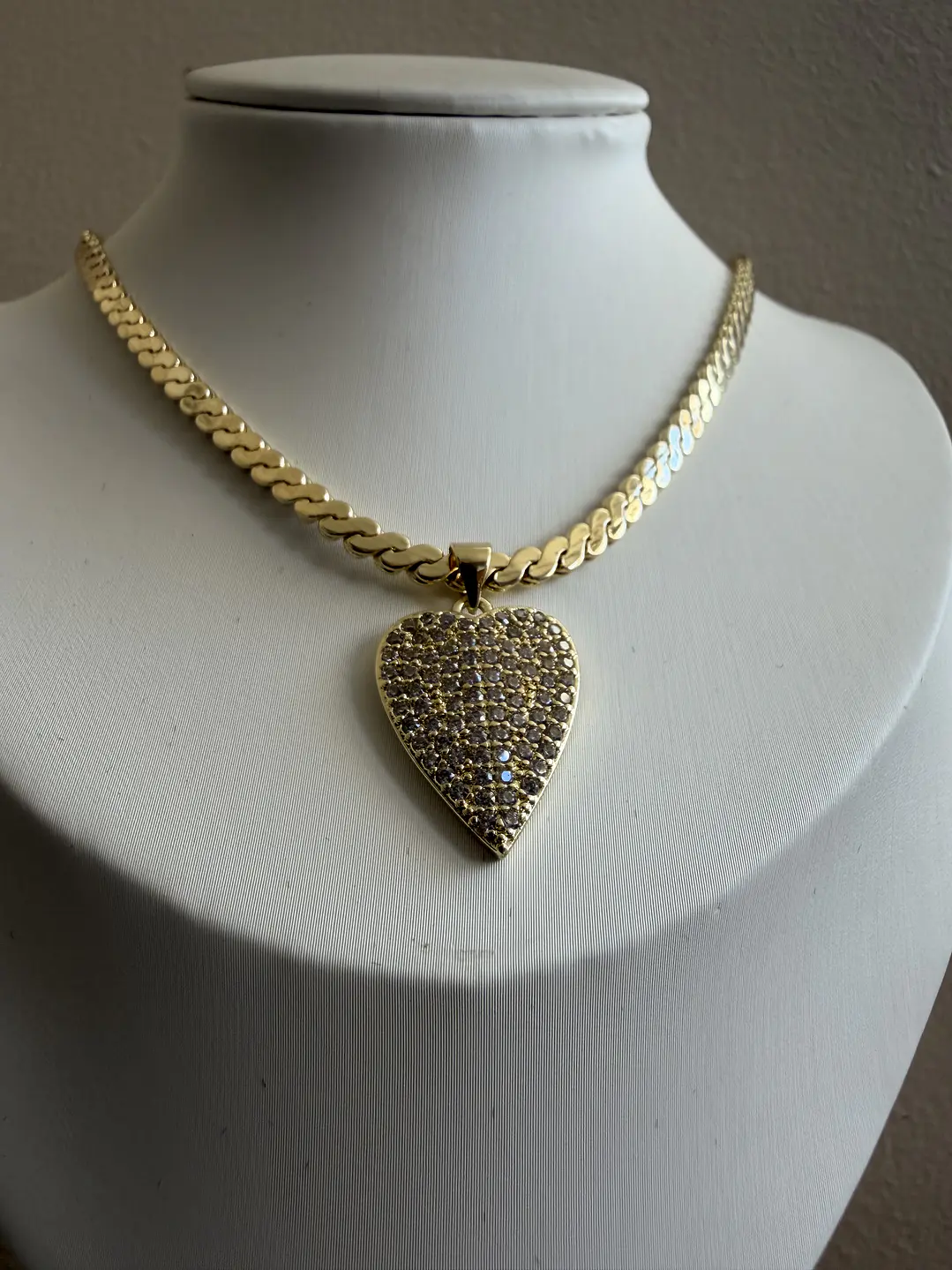 Collar Simona Love  2