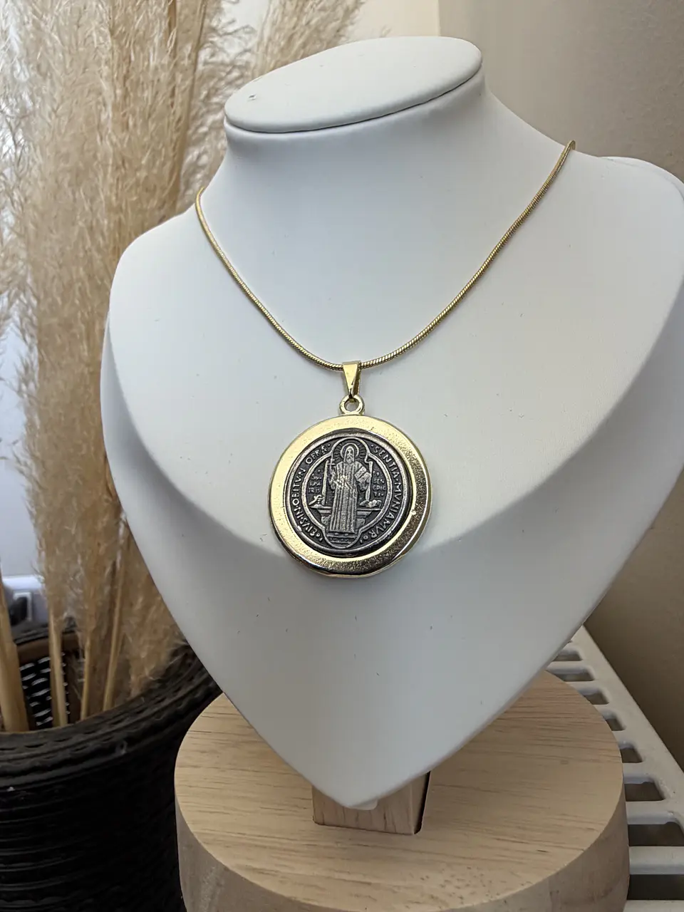 Collar San Benito 1