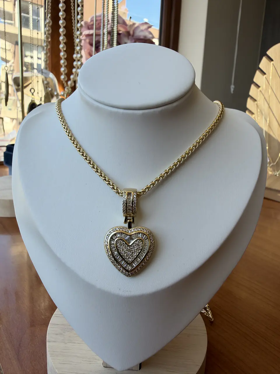 Collar 14f 1