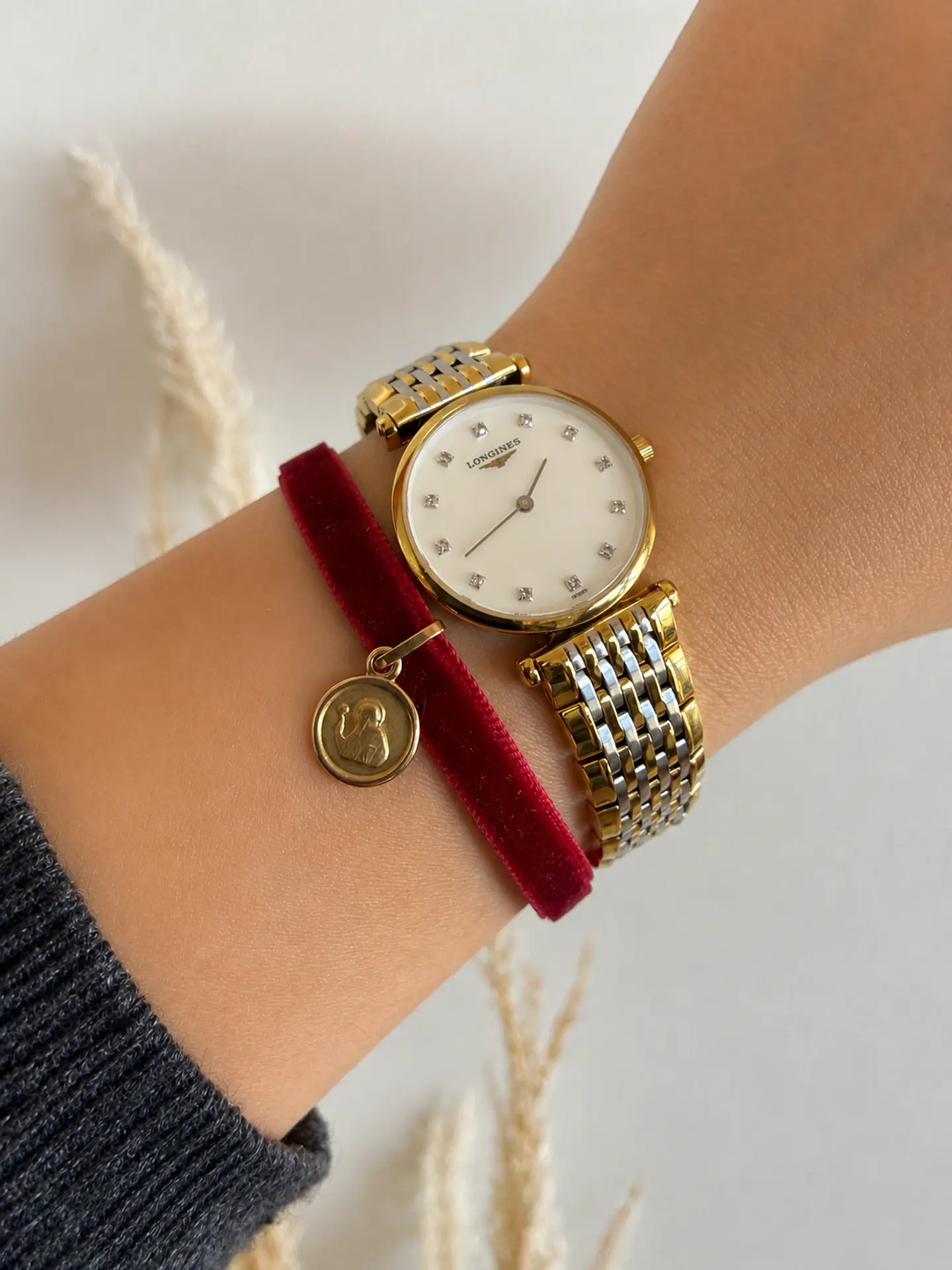 CRJOYAS