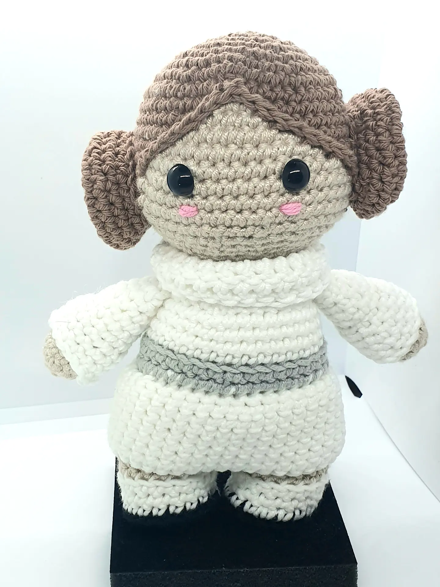 Princesa Leia Amigurumi 1