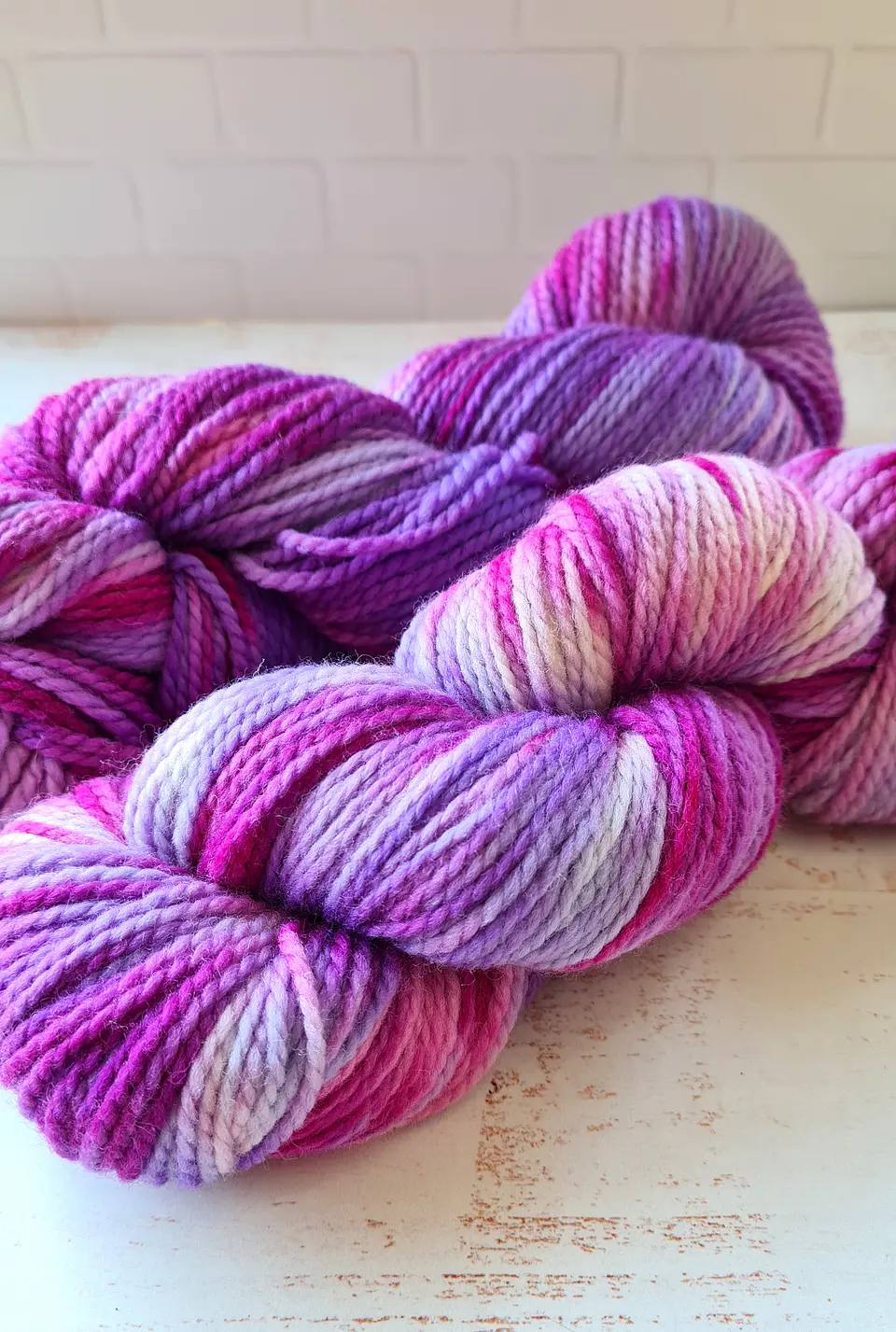 Lana merino teñida a mano grosor worsted 1