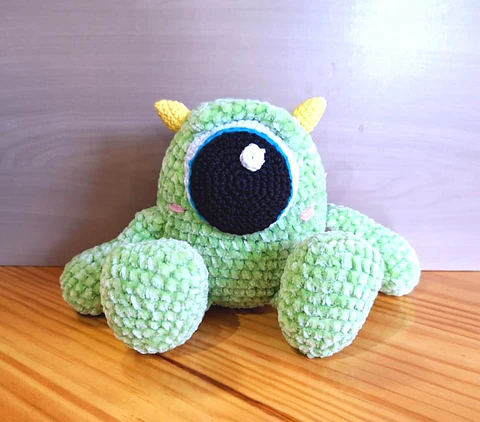 KIT Amigurumi Mike -Jennita de Amor-