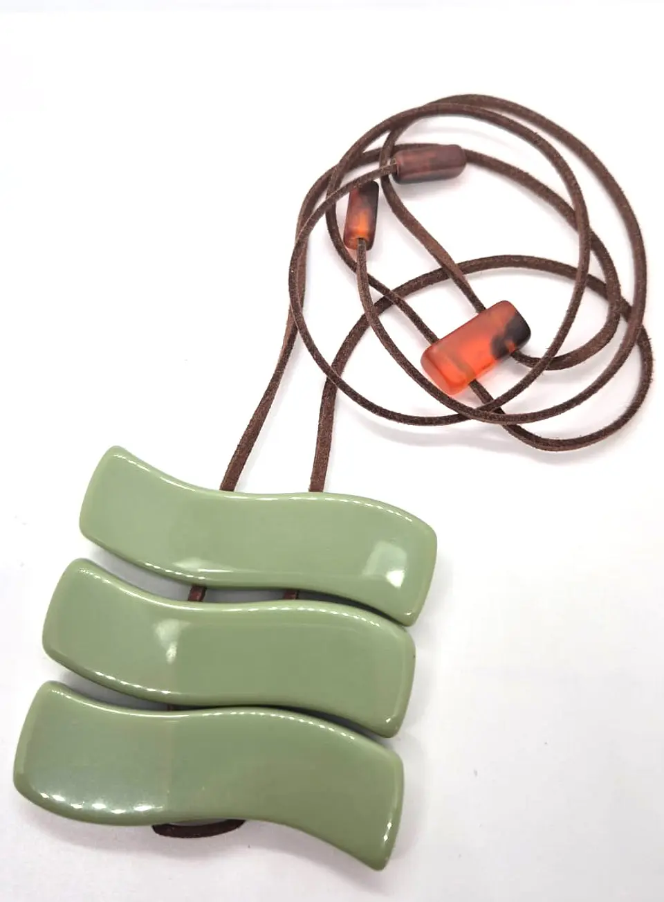 Collar olas verdes 1
