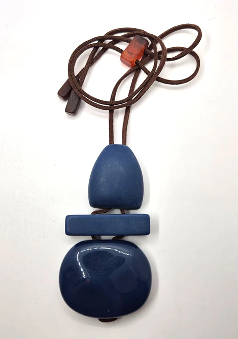 Collar Sky