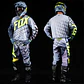 PANTALON FOX 360 GIVEN GRIS/AMARILLO - Miniatura 4