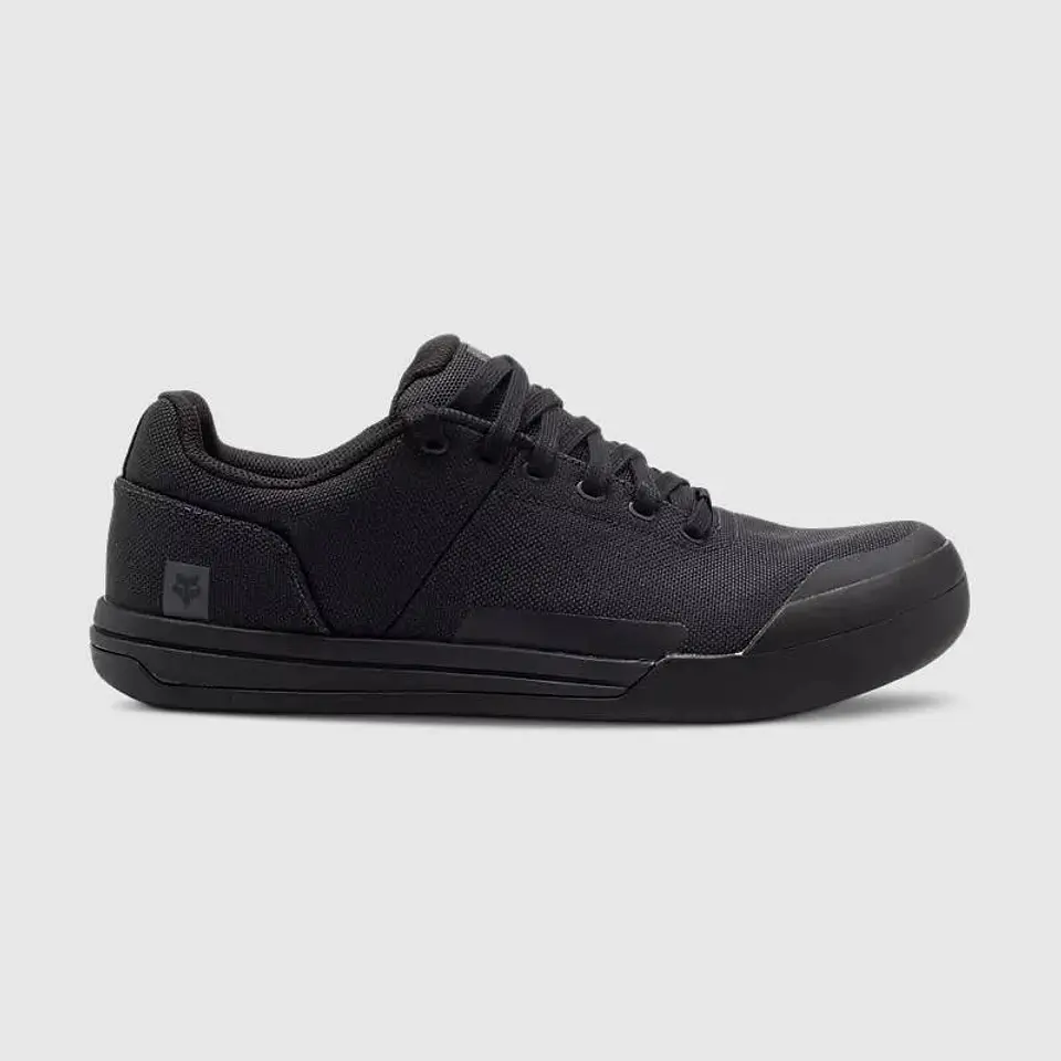 ZAPATILLA FOX CANVAS NEGRO  1