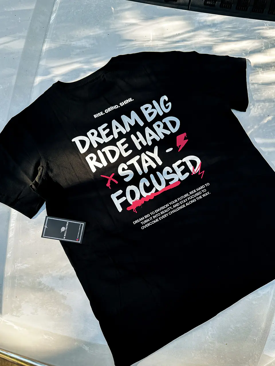 Polera Dream Big basica black 3