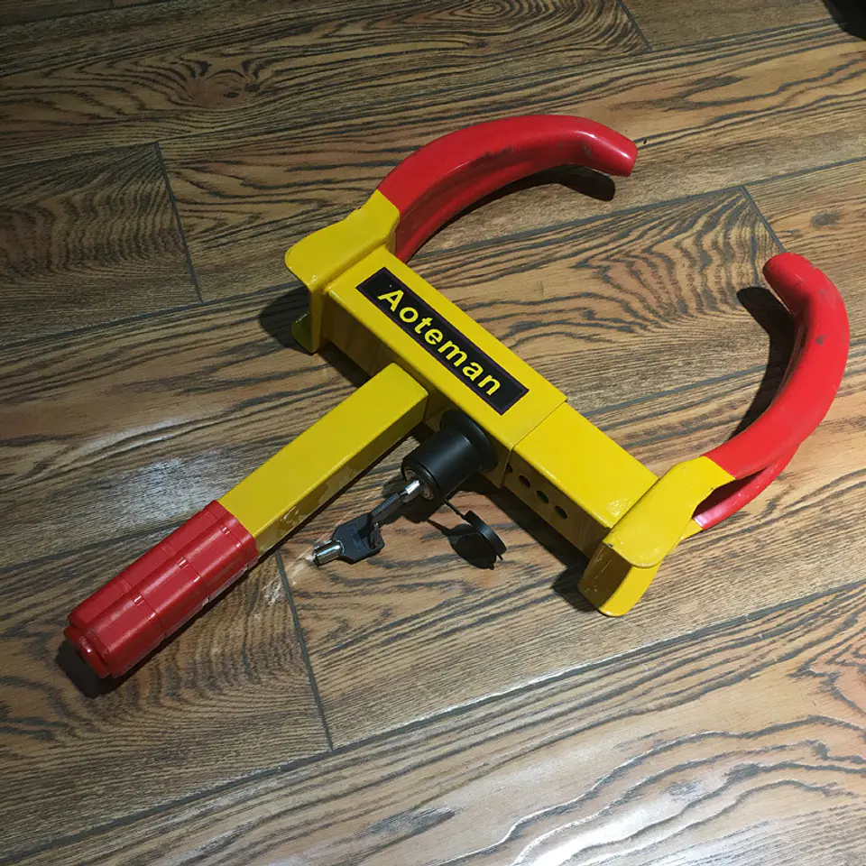 Traba Ruedas Llanta Garras Antirrobo Ajustable Auto Camion 5