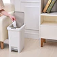 Basurero Cocina Con Pedal Y Apertura A Presión De 8 Litros - Miniatura 3