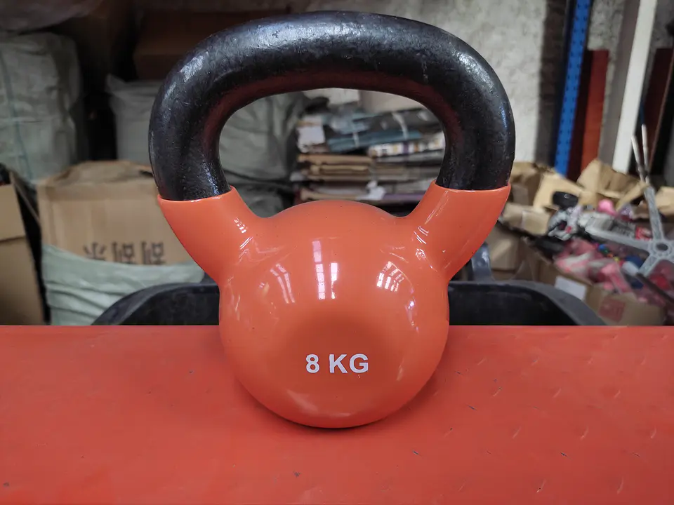 Pesa Rusa Kettlebell 8kg Acero Y Vinilo (Reacondicionado)  3