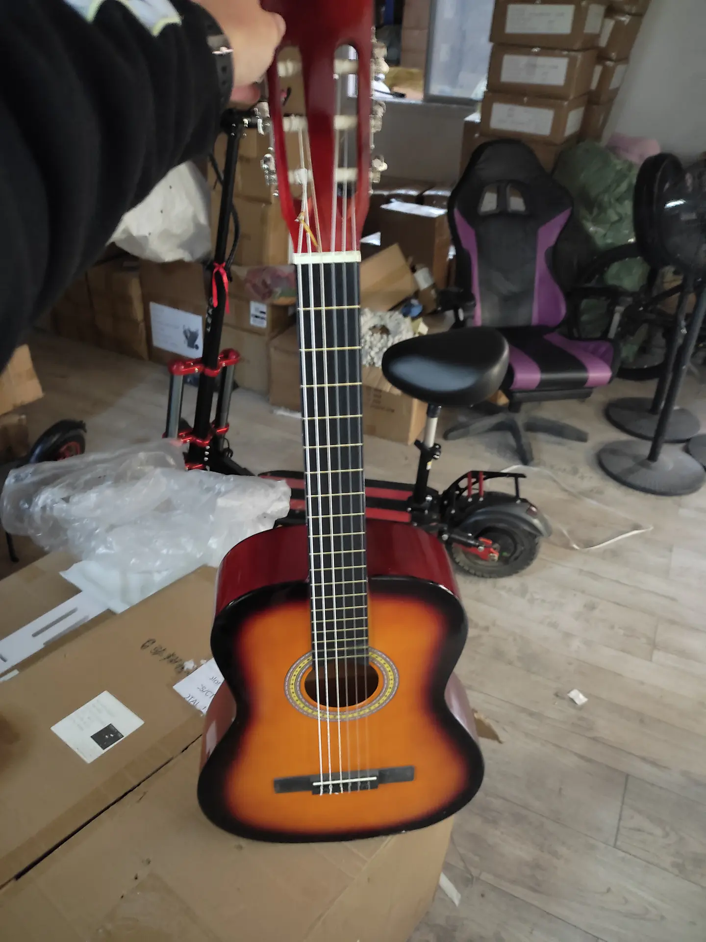 Guitarra Clasica Redondeada Con Varilla De Ajuste 99cm (Reacondicionado) 2