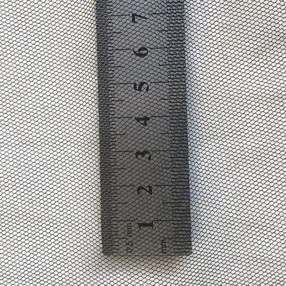 Set de 4 Mosquiteros Para Ventanas de Autos 3