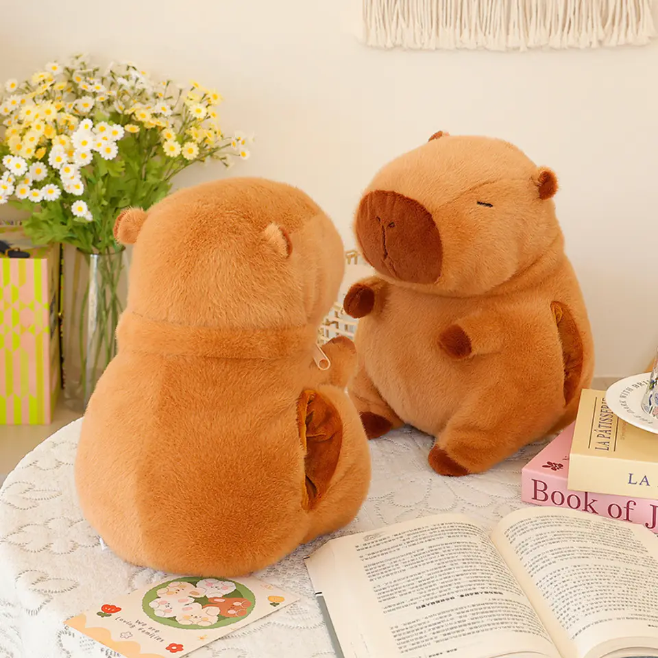 Cojin Almohada Calentador De Manos Peluche Capibara 5