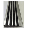 Nariz De Grada Escalera Aluminio-Antideslizante 75 cm ancho X 120 cm largo x 5 mm espesor.