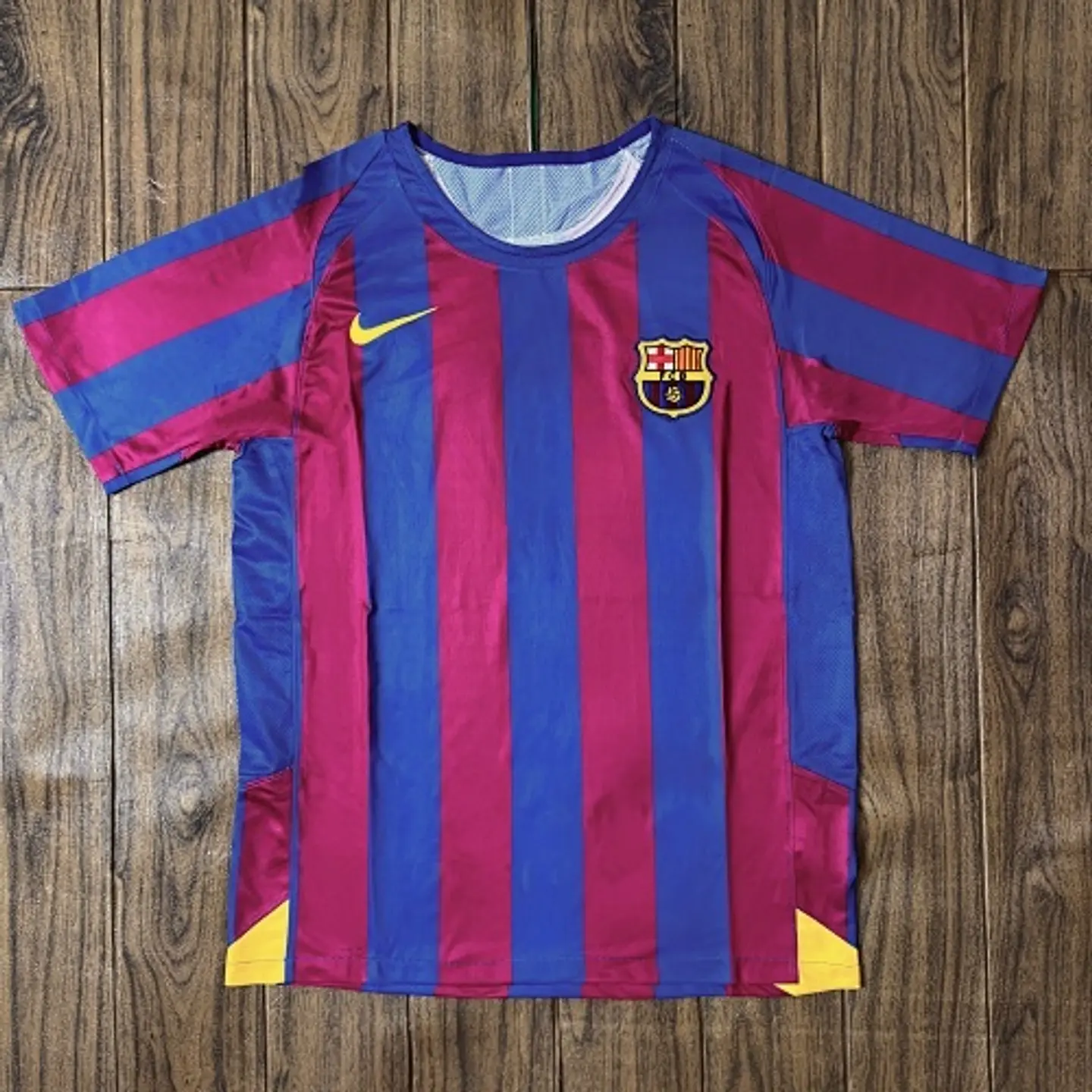 CAMISETAS RETRO 16