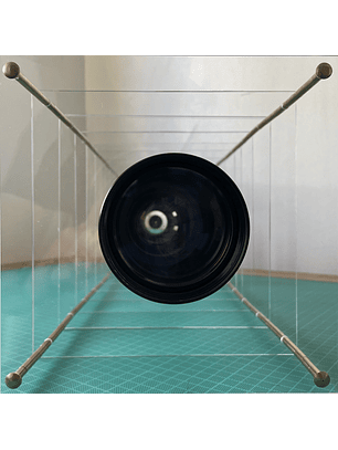 Diseño Clear Frame Con lente de Cámara