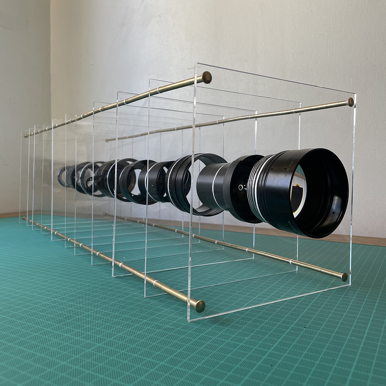 Diseño Clear Frame Con lente de Cámara 2