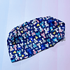 Gorro clínico gatitos fondo azul rey