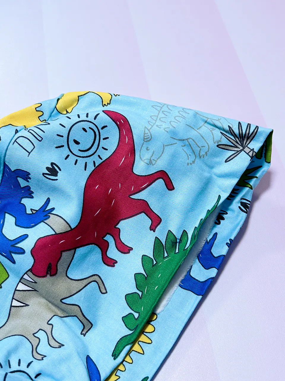 Gorro clínico dinosaurios  3