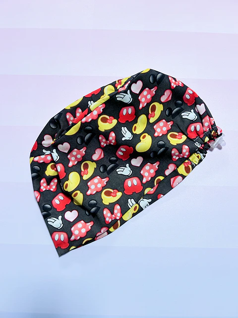 Gorro clínico mickey fondo gris verdoso