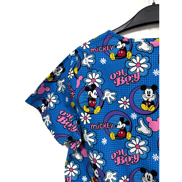 Talla M Scrub disney fondo azul rey 
